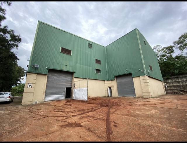 2,000M² WAREHOUSE TO LET IN BRIARDENE